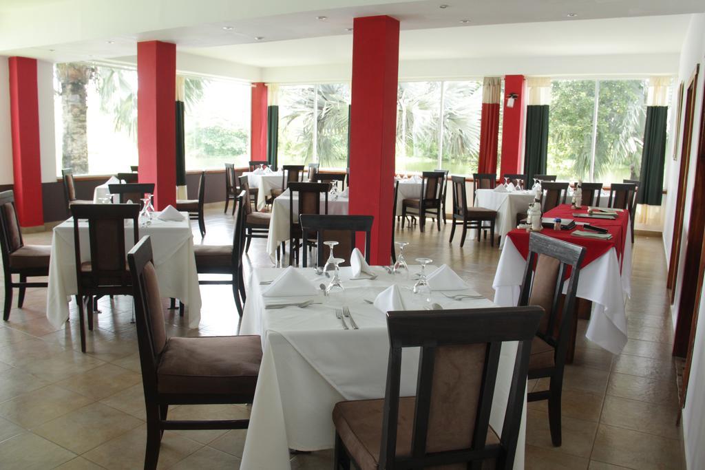 סנטיאגו Hotel Vista Lago מראה חיצוני תמונה