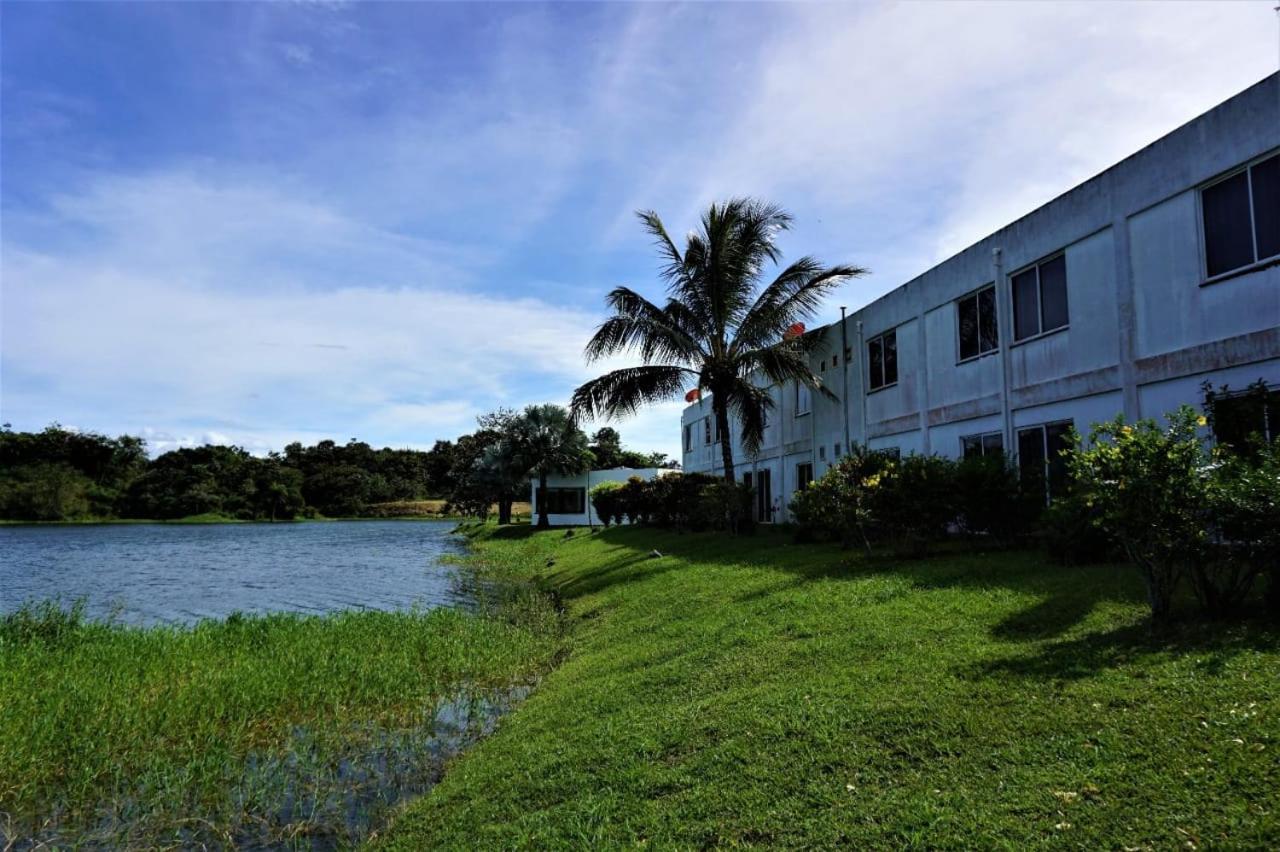 סנטיאגו Hotel Vista Lago מראה חיצוני תמונה
